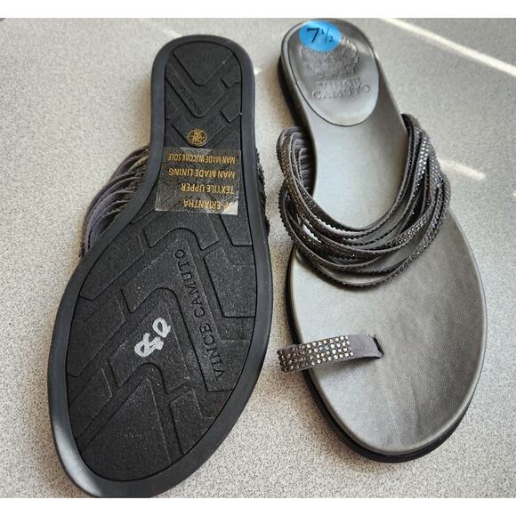 Vince Camuto Gray Eriantha Rhinestones Sandals Size 7.5  NWT Lightweight Straps - Picture 3 of 3